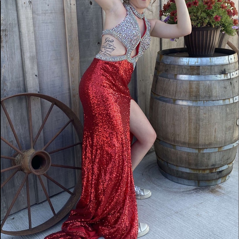 Red Prom Dress - Picture 5 of 6